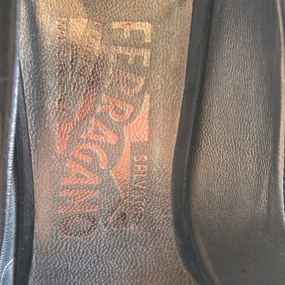 Salvatore Ferragamo LIDA Black Leather Platform Pump Heels Size 8 - Picture 7 of 13